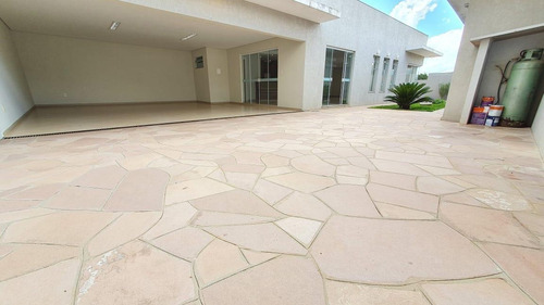 Casa Para Venda Em Guarapuava, Centro, 3 Dormitórios, 1 Suíte, 6 Vagas - _2-1118636