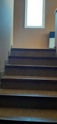Imagen 13 de 13 de P.h. Dos Ambientes A La Calle Primer Piso Por Escalera