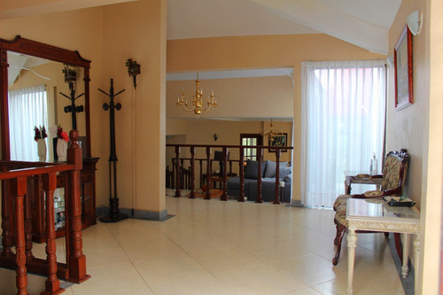 Casa C/ampl Esp 3 Re, Est, Jar, Fa Room, 4 Ga. Paseos Del Bosque, Naucalpan