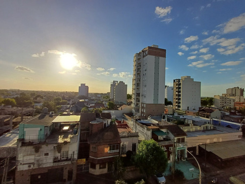 Departamento En Venta En Remedios De Escalada, Lanús, G.b.a. Zona Sur