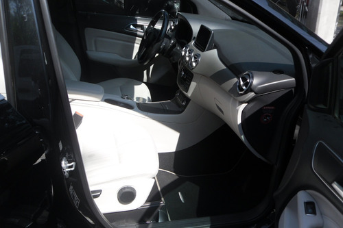 Mercedes Benz B180 2014 Exclusive Snav Seminuevo
