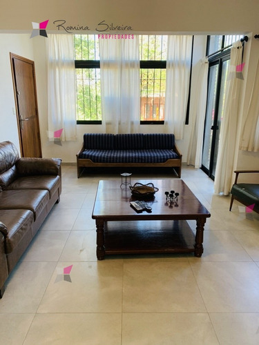 Casa En Punta Del Este, Pinares | Romina Silveira Ref:9334- Ref: 9334