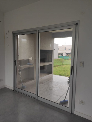 Imagen 5 de 21 de Casa En Alquiler En San Matias