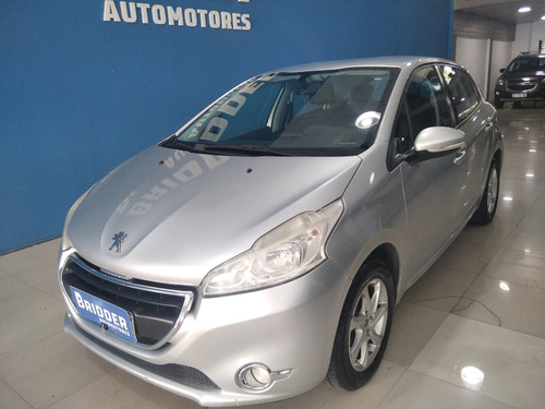 Peugeot 208 1.5 Allure Touchscreen