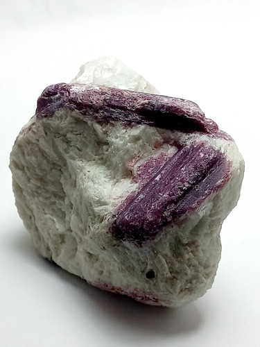 Turmalina Paraiba Rosa, Matriz De Albita * Yabadabadoo Rocks Rosa E Branco