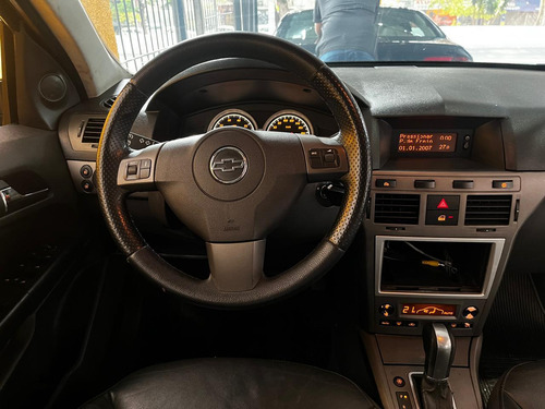 Chevrolet Vectra 2.0 Mpfi Gt-x Hatch 8v Flex 4p Automático 2