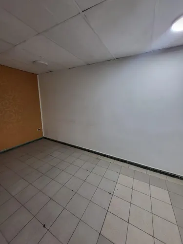 Oficina En Venta. La Hoyada. Pc