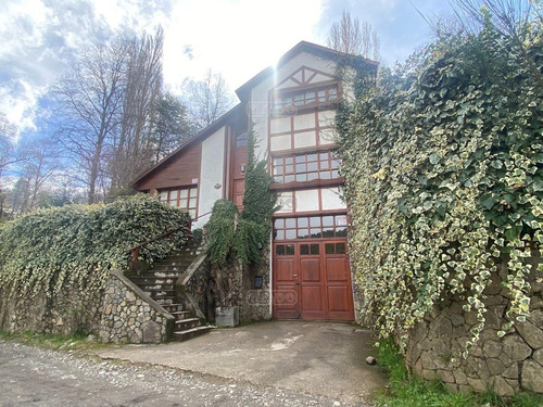 Casa En Venta Ubicado En Altos Del Sol, San Martin De Los Andes