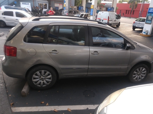 Volkswagen Suran 1.6 Comfortline 101cv 11a 2012