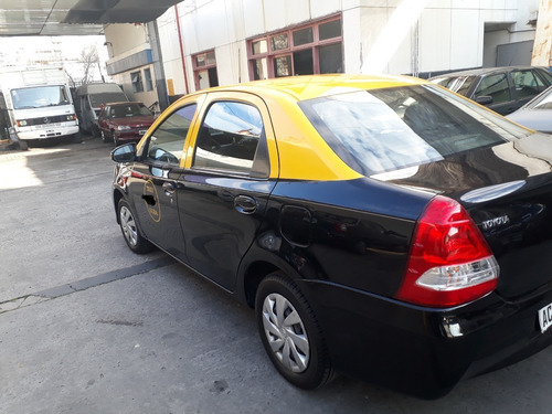 Imagen 2 de 17 de Toyota Etios Xs 2018 Full Gnc/nafta Unico Dueño