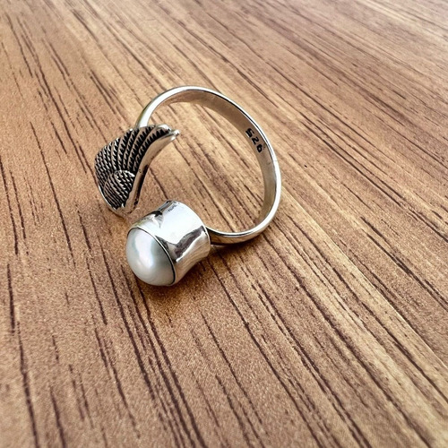 Imagen 5 de 9 de Anillo Ala De Plata .925 Y Perla Angel Mujer Agálea Joyeria