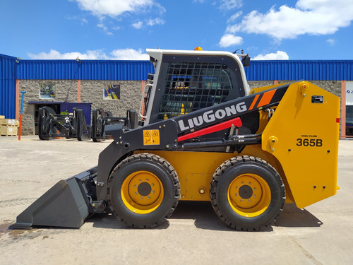 Mini Cargadora Liugong 365b/375b Y 378c Sobre Orugas