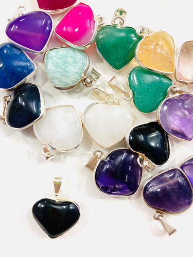 Imagen 2 de 3 de Dije Corazón Mini Piedra Semipreciosa Artenora