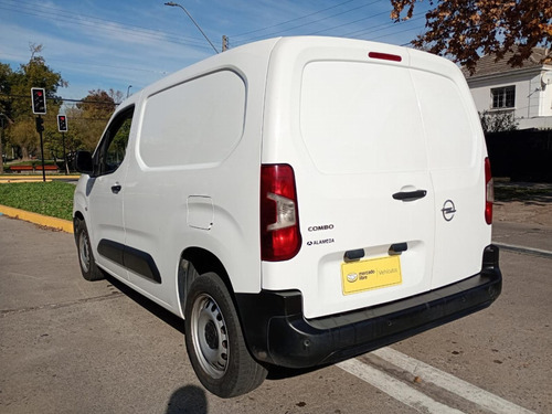 Opel Combo 1.6 MT HDI