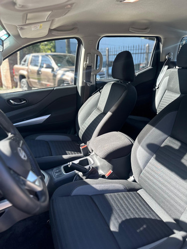 Nissan Frontier 2.3t Xe 4x2 Mt L22