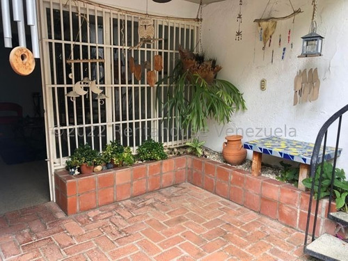 Imagen 11 de 15 de Casa En Venta Cumbres De Curumo 22-24516 Wolfgang Liaz 0414-132-24-22 0412-582-01-12