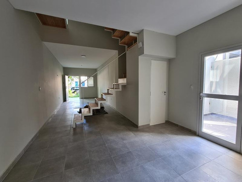 Imagen 1 de 29 de Casa Al Frente A Estrenar. 2 Dorm. 2 Baños. Patio. Mudate Ya Y Financia El Saldo!