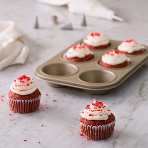 Imagen 4 de 4 de Ilko Molde Para 6 Muffin Non Stick Gold