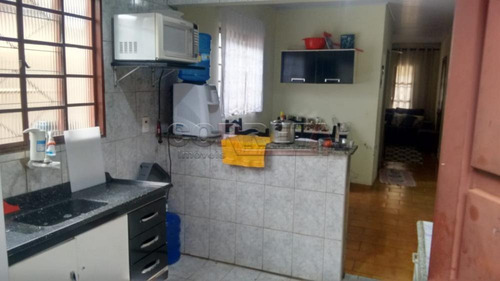 Imagem 5 de 7 de Casas - Ref: V16151