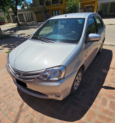 Toyota Etios 1.5 Sedan Xs