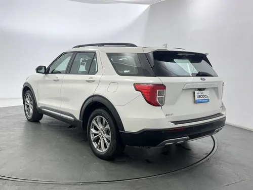Ford Explorer XLT 2.3 4X4