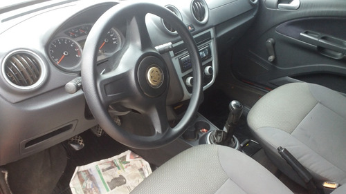 Volkswagen Gol 1.0 Trend Total Flex 5p