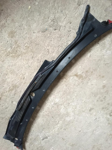 Tolva Regilla Limpiaparabrisas Honda Civic Hatchback 92-95 L (Usado)