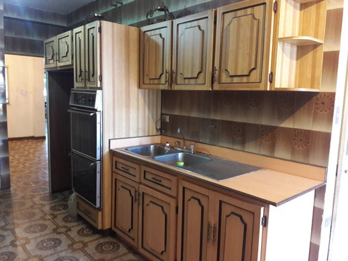 Imagen 5 de 15 de Casa Guatire Centro Del Pueblo