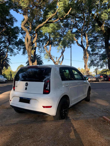Volkswagen Up! 2018 1.0 Move Up! 75cv