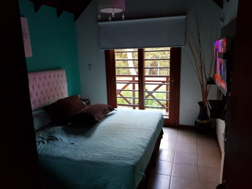 Imagen 7 de 10 de Chalet En Venta En Villa Gesell