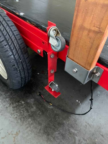 Imagen 6 de 14 de Trailer Lci-851t Plegable Y/o Desarmable