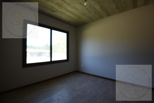 Casa En Venta Costa Esmeralda, Barrio Senderos 3
