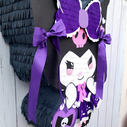 Piñata Artesanal Kuromi Con Vestido Violeta