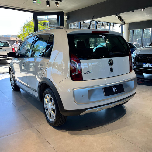 Volkswagen Up! 1.0 Cross Up!