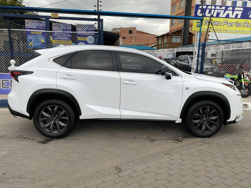 Lexus Nx200t