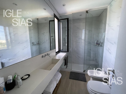 Casa Al Lago En Venta San Rafael, Villanueva