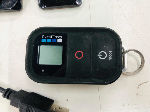 Go Pro Hero 3 Com 2 Baterias E Acessorios Originais 16 Gb