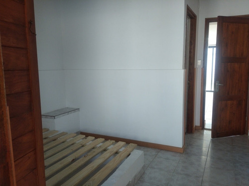 Imagen 9 de 12 de Apartamento 1 Dormitorio En Hermoso Complejo!gge!parrillero!