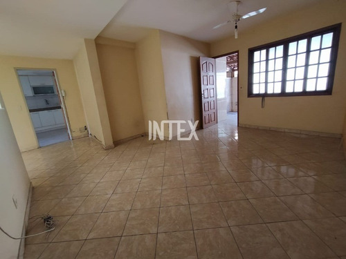 Casa Linear Para Venda Com 2 Quartos( 2 Suites), E 1 Vaga No Fonseca, Niterói-rj - Ca00170 - 34283244