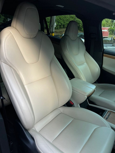 Tesla Model X Long Range Awd