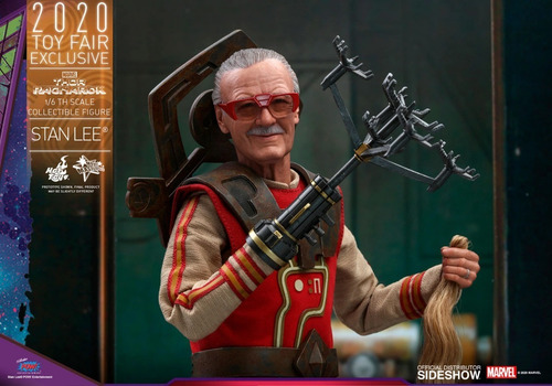 Stan Lee Sixth Scale Figure By Hot Toys