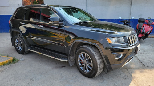 Jeep Grand Cherokee 5.7 Limited Lujo 4x4 At