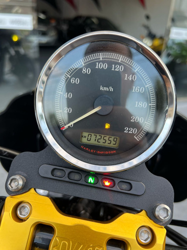 Dyna Super Glide Custom