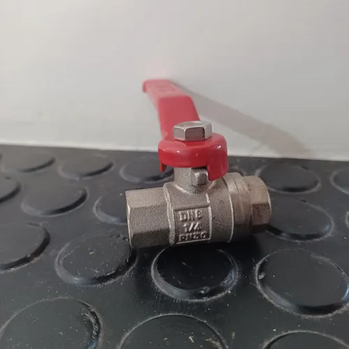 Llave De Paso De 1/4 Cromado