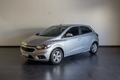 Imagen 6 de 23 de Chevrolet Onix 2019 1.4 Lt Nafta Con Gnc 98cv Ad875 Nv