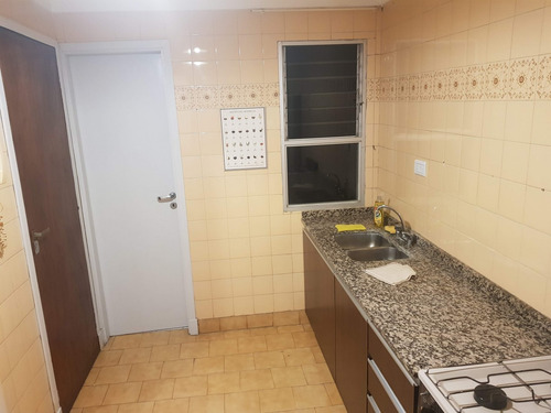 Departamento 3 Amb A La Calle Zona La Perla Plaza España Con Balcon Mar Del Plata