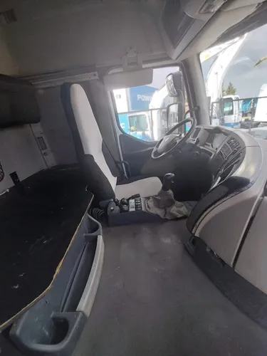Renault Premium 440