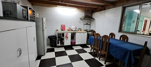 Se Vende Casa Con Amplio Patio En Huechuraba