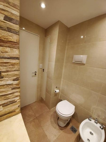 Imagen 6 de 19 de Avenida Cordoba 2500 Esquina Larrea 57 M2 Impecable