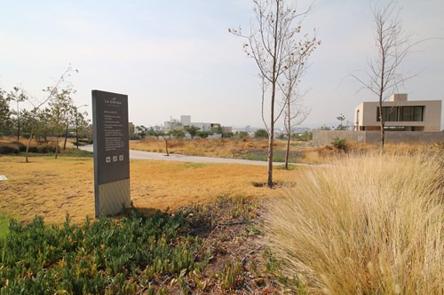 ¡invierte En Tú Futuro¡ Terreno Residencial En Querétaro De Terreno Residencial....vida Y...